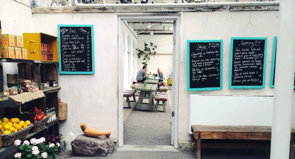 restaurant-with-menu-on-the-wall