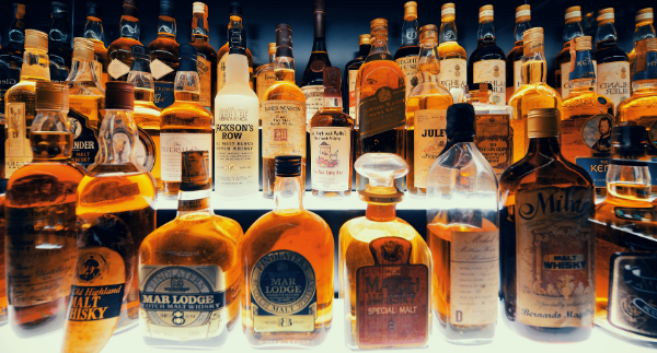 Typsy online whiskey course - image-of-whiskey-bottles