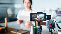 chef-cooking-getting-recorded-through-phone-camera
