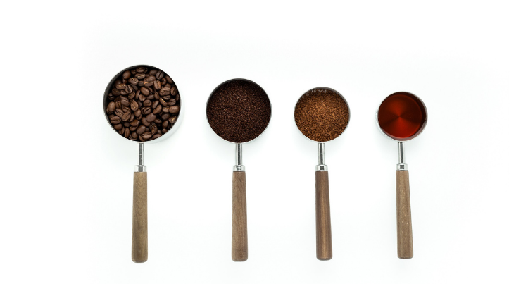 choose-beans-for-cafe-750x403